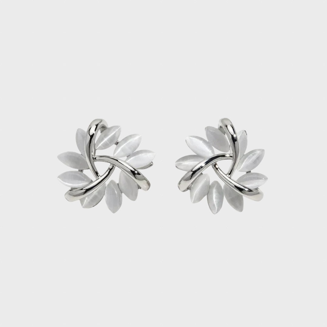 Perunika™ - Кръгли обеци с венчелистчета